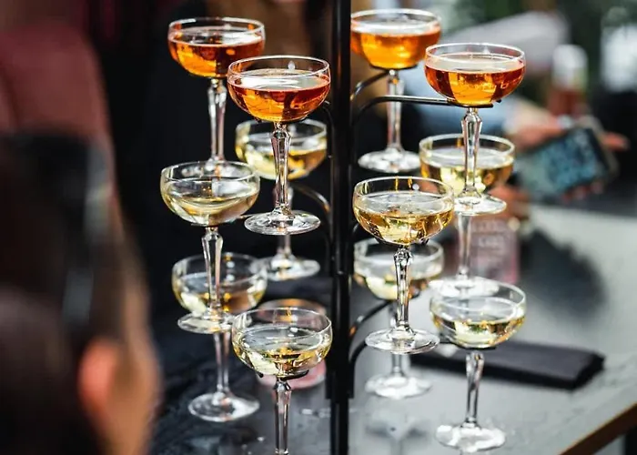 Dinbnb L Skansen Funhouse - 400m To Bryggen Gym & Parking Holiday home Bergen