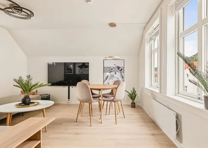 Dinbnb L Skansen Funhouse - 400m To Bryggen Gym & Parking